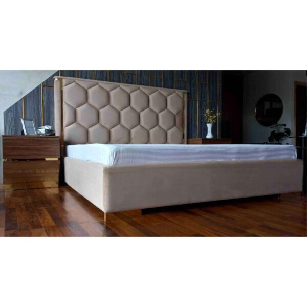 Diamond bed set