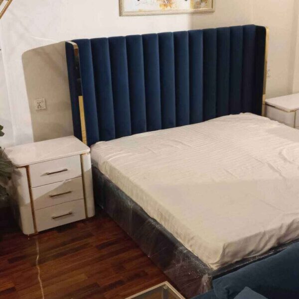 Elegant bed set