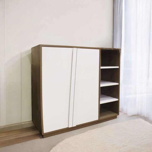 Aura shoe stand