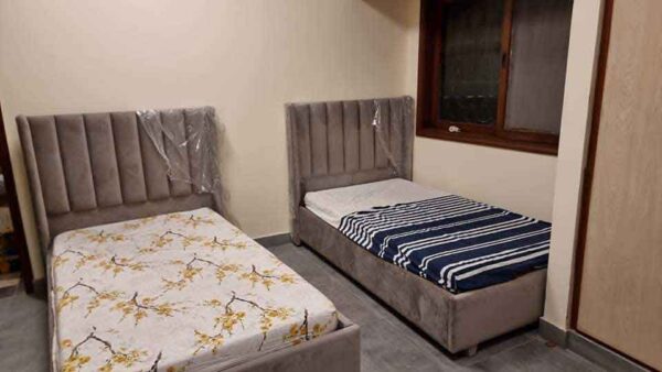 Line single bed