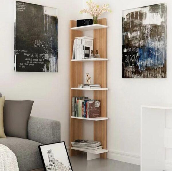 Corner bookshelf