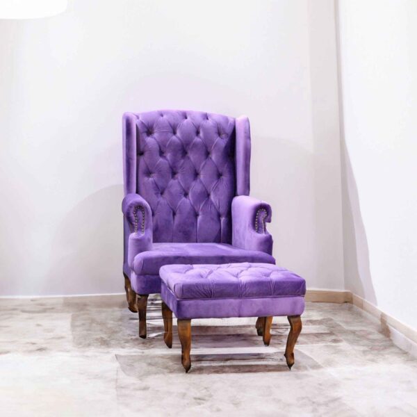 Boss coffee chair