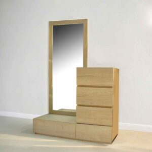 Trump dressing table