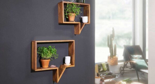 Qoute wall shelf